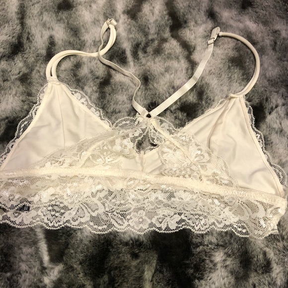 Bralettes - Picture 6 of 8